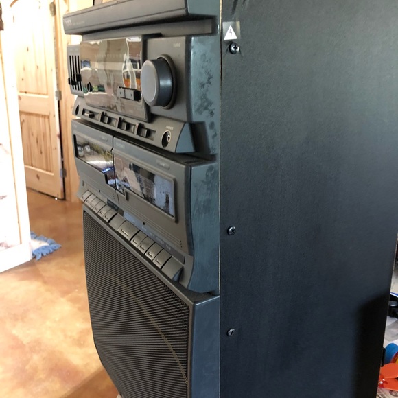 Karaoke Machine No mic - Picture 3 of 3